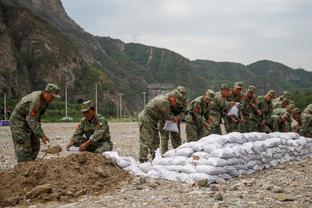 小奥斯卡已在国内联赛效力6个赛季，记者：真的可以争取一下归化